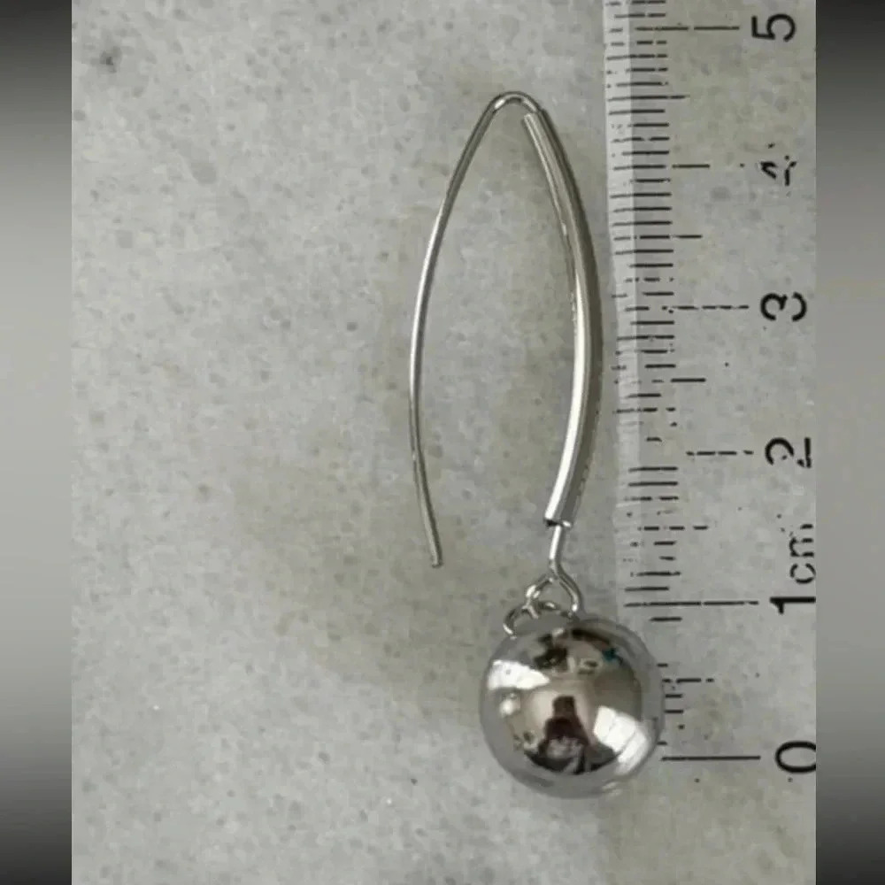 COPY - Sterling Silver Hook Dangle Ball Hoop Earrings
Brand New - Picture 3 of 4